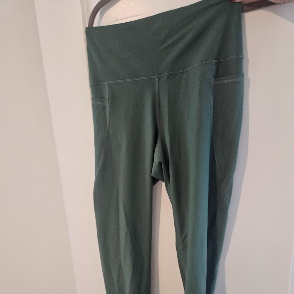 UEC Olive Powersoft Leggings - Old Navy (Medium Tall)